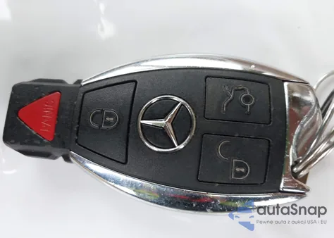 2009 Mercedes-Benz R 350 4Matic z USA, uszkodzony, nr VIN 4JGCB65E29A092505